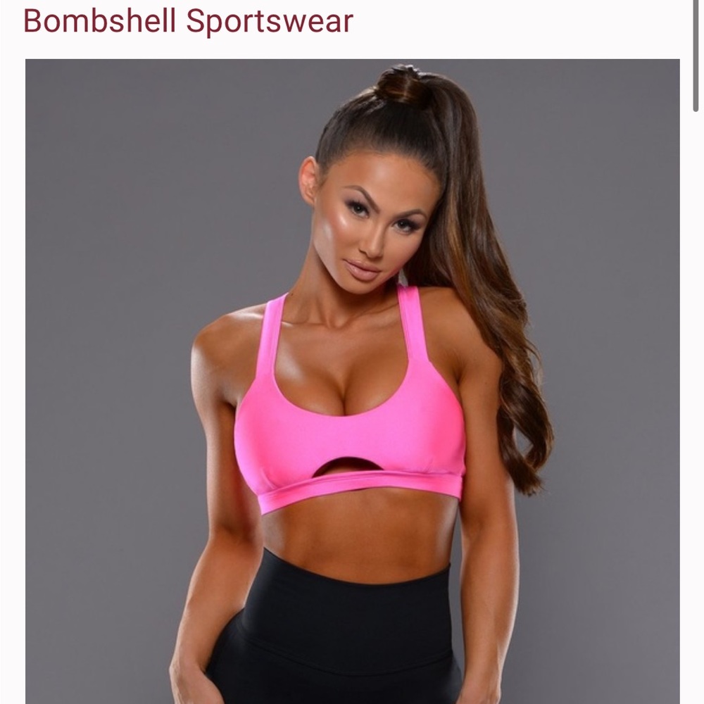 Final price* Bombshell Sportswear glow bra